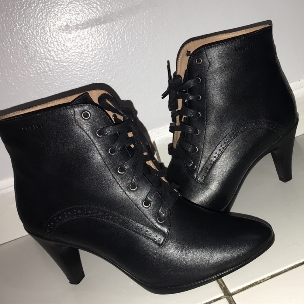 Black Ankle Boots